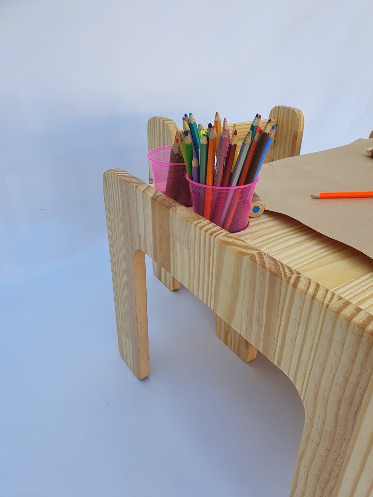 Mesa com Suporte Montessori - Imagem 5